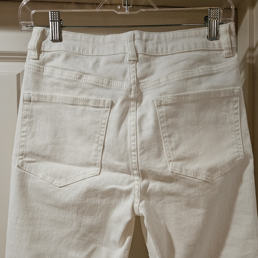 Free People Cutwork Cigarette Leg Jeans High Rise Floral Embroidery Ivory 27 NWT - Picture 6 of 16
